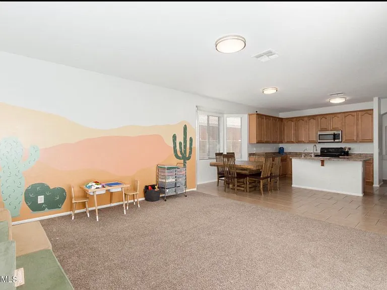 25719 W Victory St — Photo 6