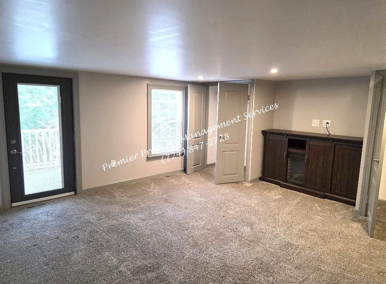 1119 Riverside Drive, Unit 2 — Photo 2