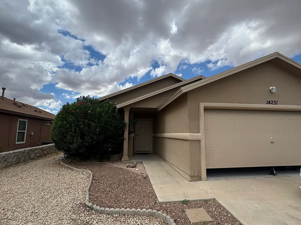 14231 Poets Rock Ln