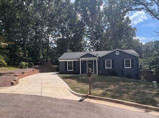 305 Lyme Ct, Raleigh, NC 27609