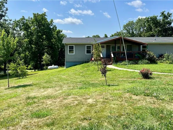 5179 SE Apache Dr, Lathrop, MO 64465