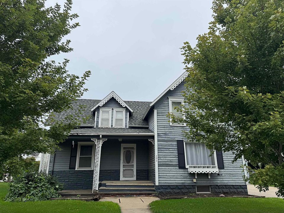 1st image of 406 Oak St