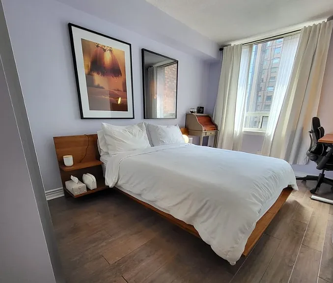 633 Bay St #1013 — Photo 7