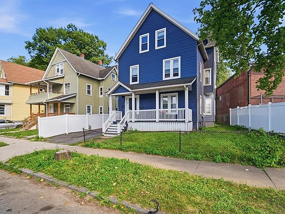 2nd image of 15 Warriner Ave