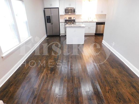 3rd image of 246 Maple St