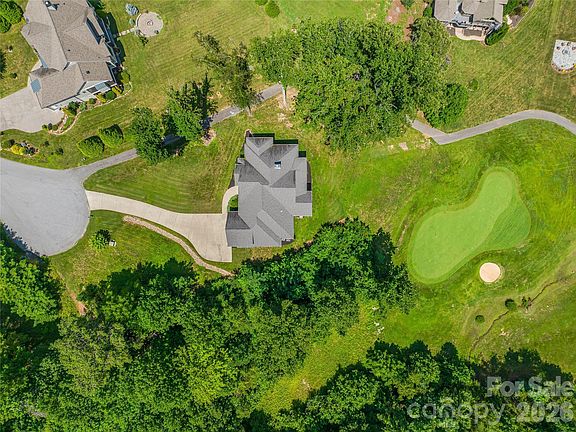 5th image of 143 Gracie Ln