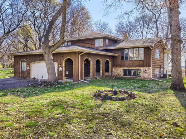 18127 Flanders St NE, East Bethel, MN 55092