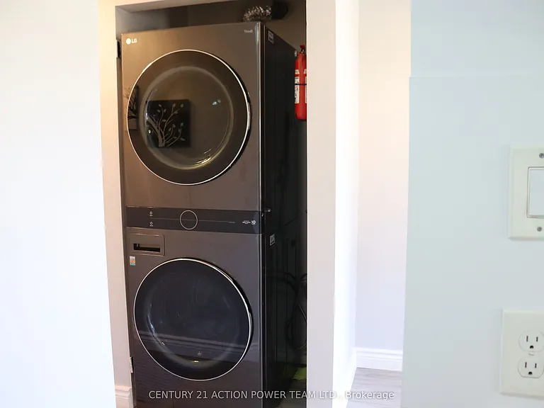 316 Savard Ave #206 — Photo 16