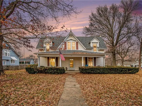 232 E Elm St, Troy, KS 66087