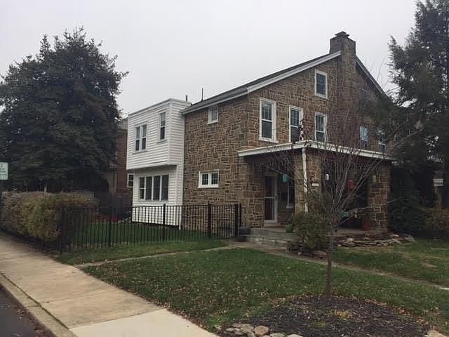 1st image of 811 W 23rd St