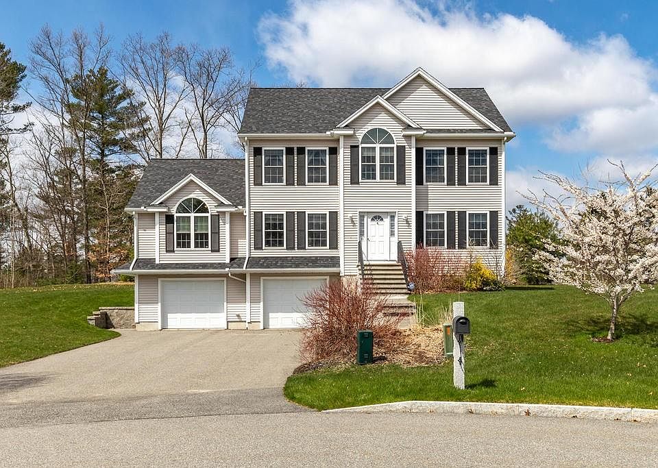 1st image of 10 Breckenridge Dr