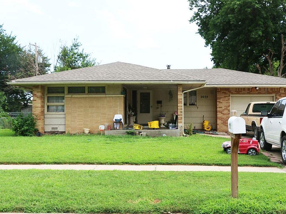 2nd image of 2035 W 24th St N
