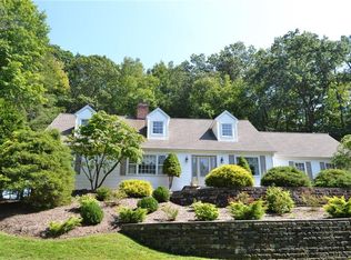 155 Pumpkin Hill Rd, New Milford, CT 06776