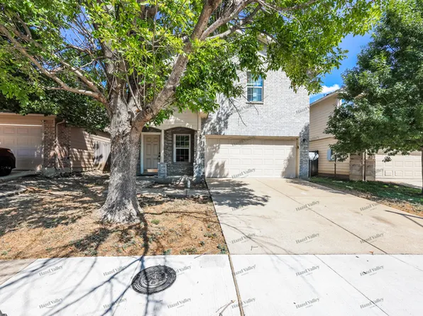 149 Cliff Heights Cir, Dallas, TX 75241