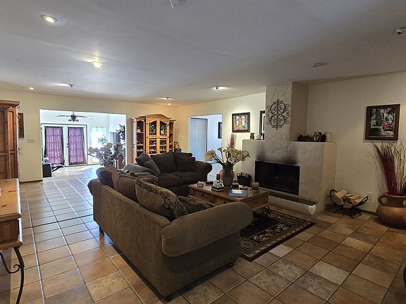 5th image of 11560 Loch Lomond Dr
