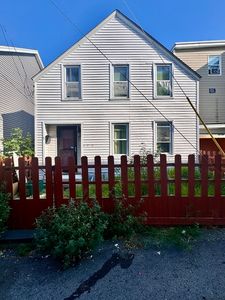 5 Cherry St, Lowell, MA, 01852