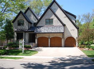 327 Redbud Dr, Naperville, IL