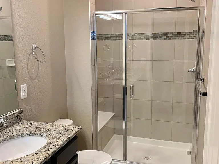 1687 Grand Ave #2 — Photo 33