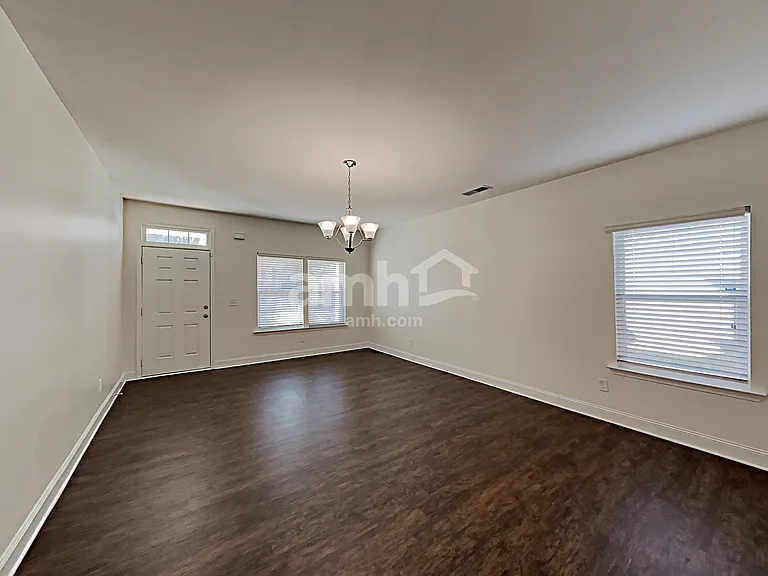 257 Makenna Dr — Photo 7