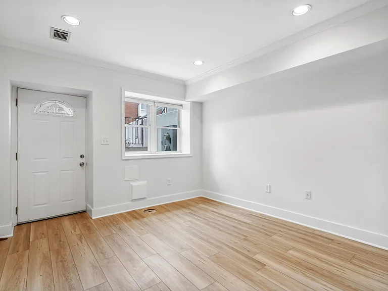 422 N St NW #A — Photo 10