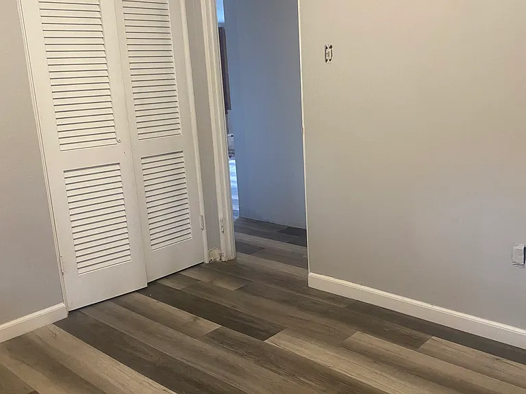 404 Pennview Dr — Photo 12