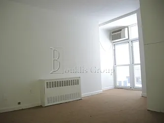 Rented by Bouklis Group