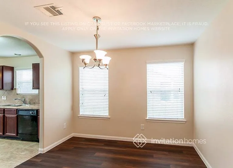 1511 Weiland Manor Ln — Photo 5