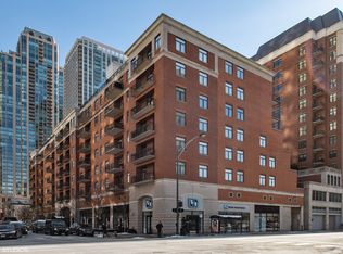 33 W Huron St APT 311, Chicago, IL