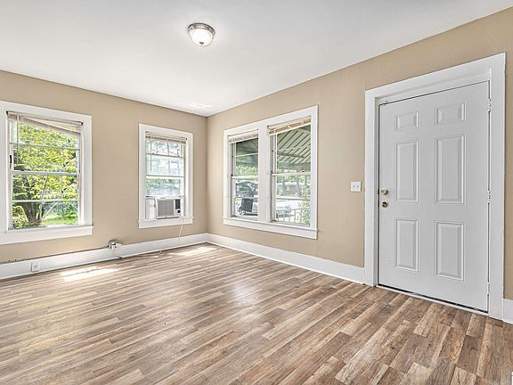 2nd image of 6609 Avenue O