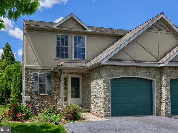 19 Eagle Dr, Ephrata, PA 17522