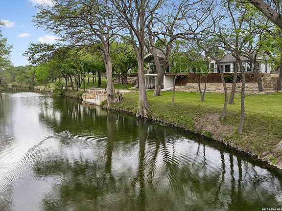 3rd image of 880 CENTER POINT RIVER RD