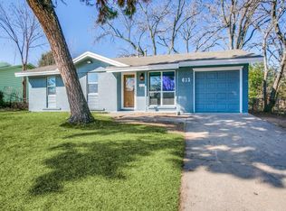 613 Stonewall Dr, Euless, TX 76039