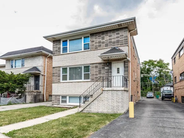 5752 W Park Ave Floor 2, Cicero, IL 60804
