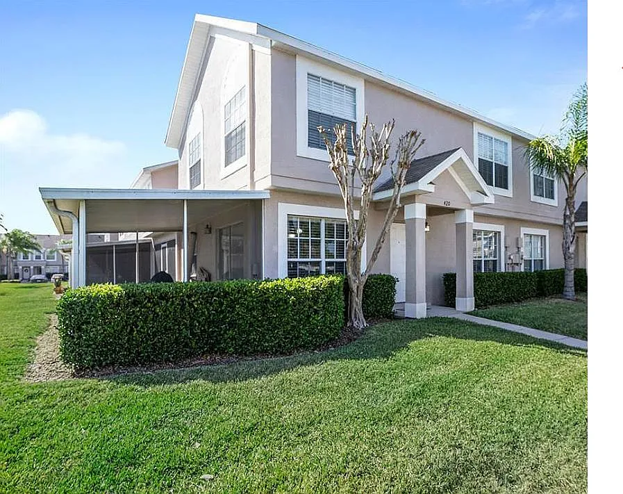 420 Kensington Lake Cir