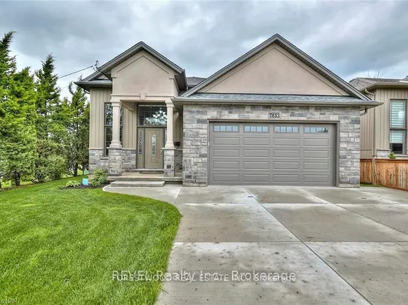 7653 Mulhern St, Niagara Falls, ON L2H 1B2