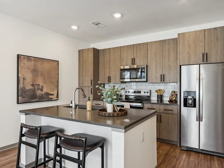 Stella Luxury Apartment Homes — Photo 8