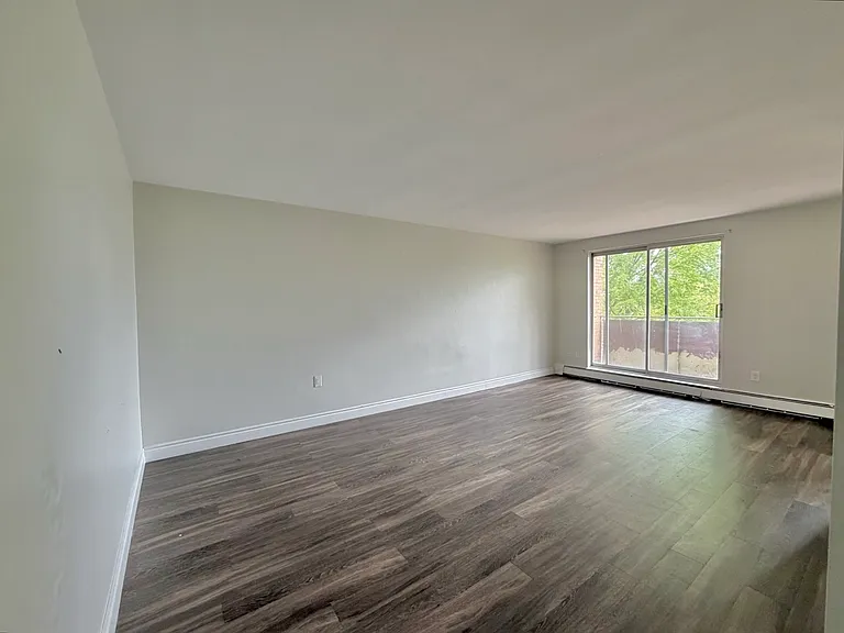 750 Kipps Ln — Photo 4