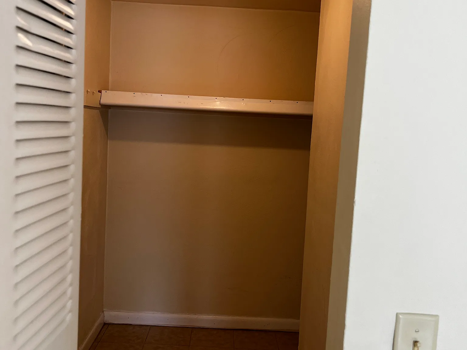 740 Central Street Apartment — Photo 3