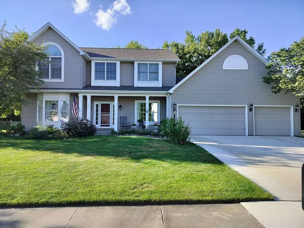 601 Finch Dr, South Bend, IN 46614