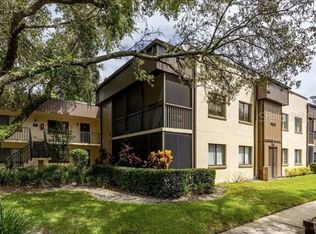 11805 Raintree Lake Ln APT D, Temple Terrace, FL 33617