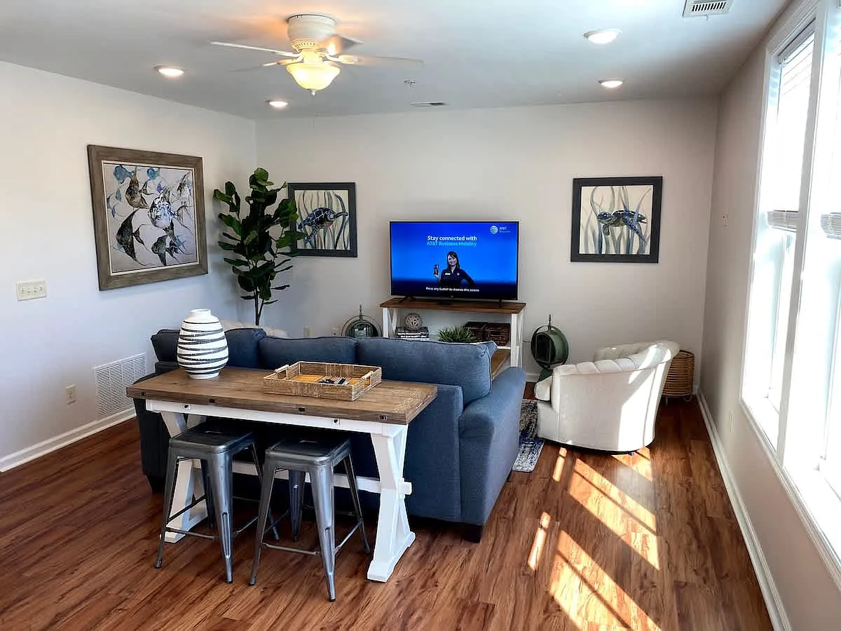 1299 May River Rd — Photo 2