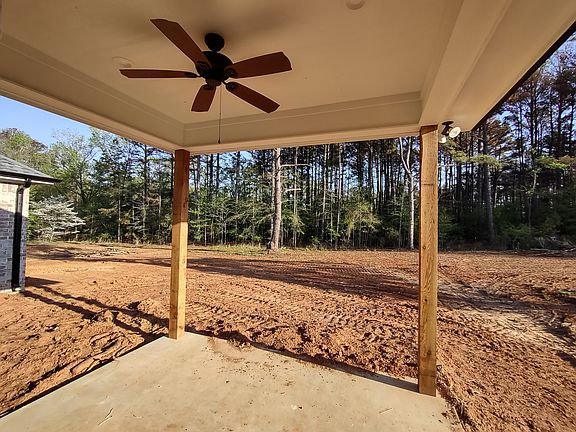 3rd image of 18323 Timber Oaks Dr