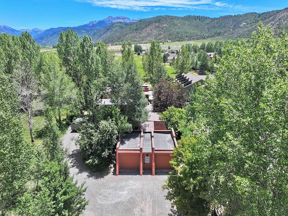 1st image of 500 Chipeta Dr Unit B