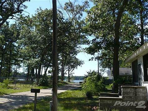 View of Fox Lake from homes