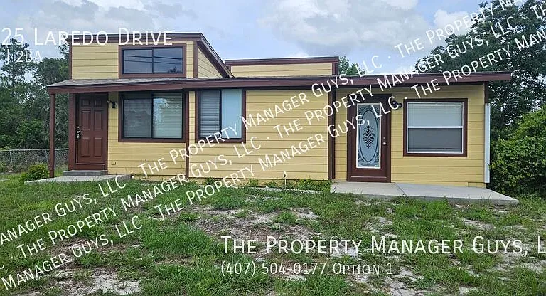 1925 Laredo Dr — Photo 1