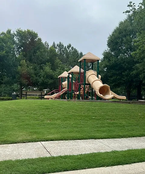 517 Jefferson Chase St SE — Photo 31