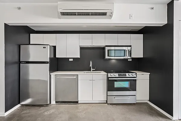 Sold by Compass | media 9