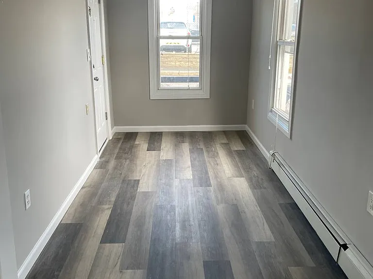 27 Water St #B — Photo 11