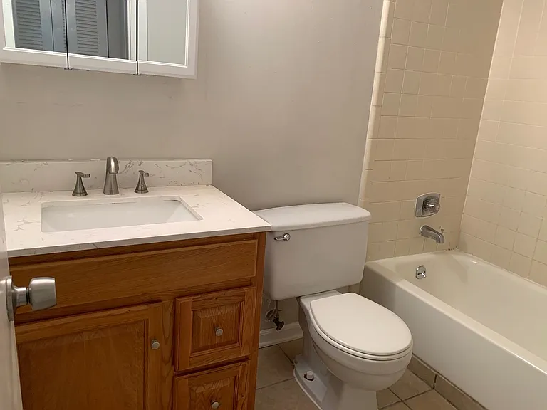 7203 SW 44th Pl — Photo 5