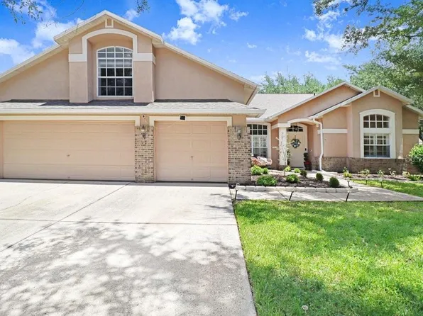 8612 Swann Ridge Ct, Tampa, FL 33647